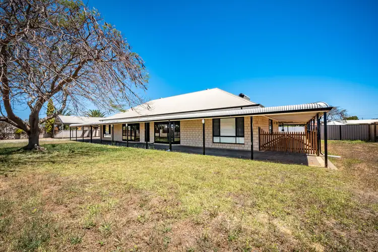27 Candlebark Drive, Strathalbyn WA 6530