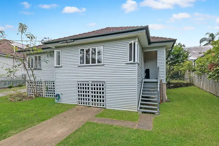 26 Queenscroft Street, Chelmer QLD 4068