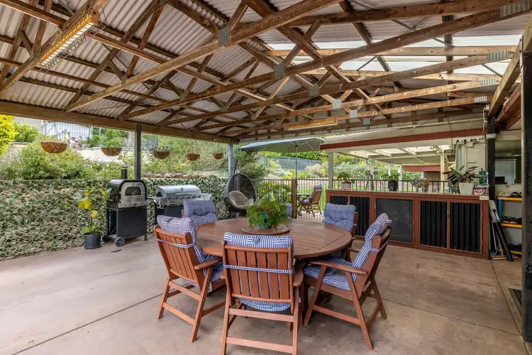 22 Panorama Drive, Glenvale QLD 4350