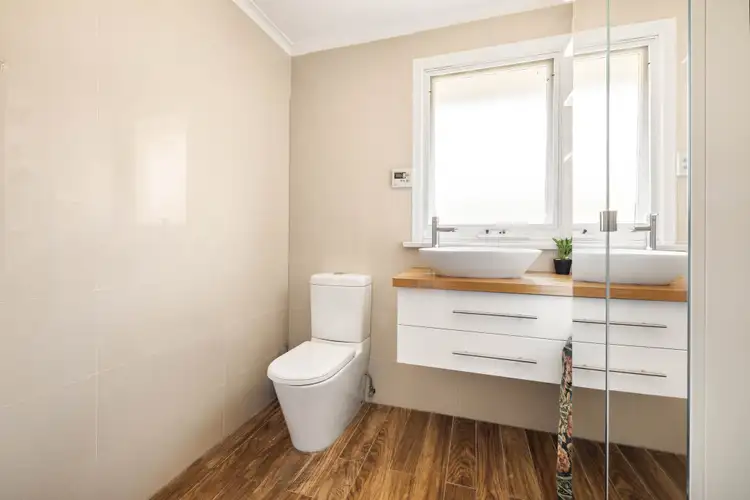 Sixth view of Homely house listing, 2 Reserve Court, Glenroy VIC 3046