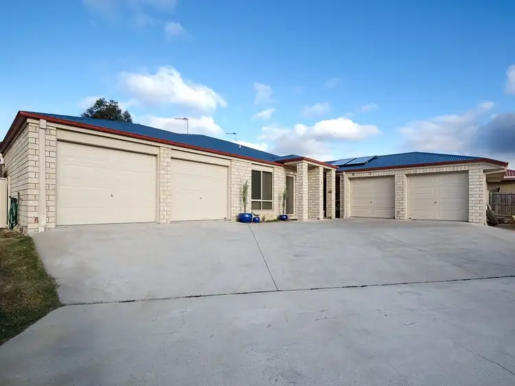 2 Rose Lea Court