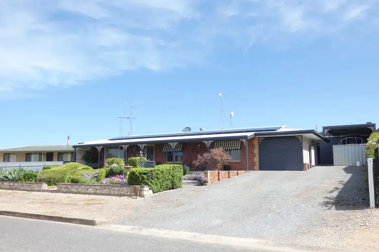 7 Hardwicke Close, Point Turton SA 5575