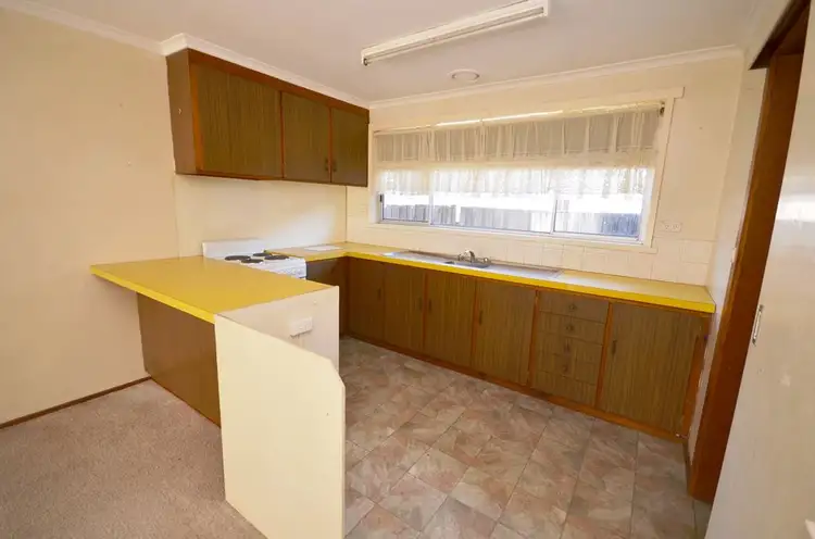 Third view of Homely unit listing, 4/6 Marilyn Street, Wendouree VIC 3355