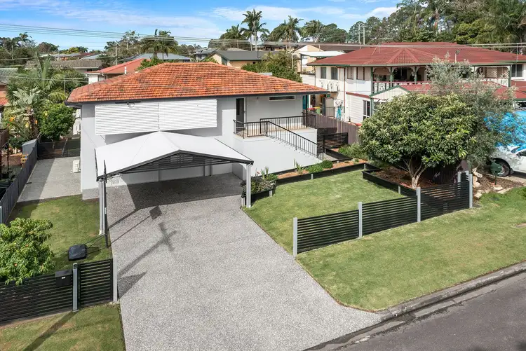 4 Somerset Court, Albany Creek QLD 4035