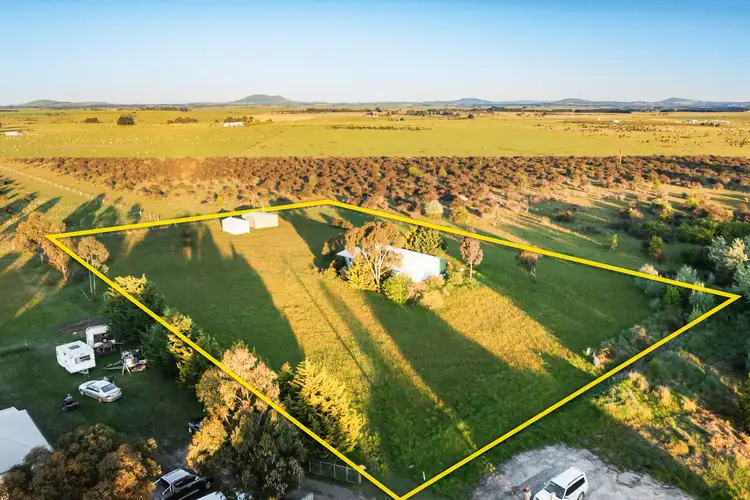 14 Hotham Street, Clunes VIC 3370