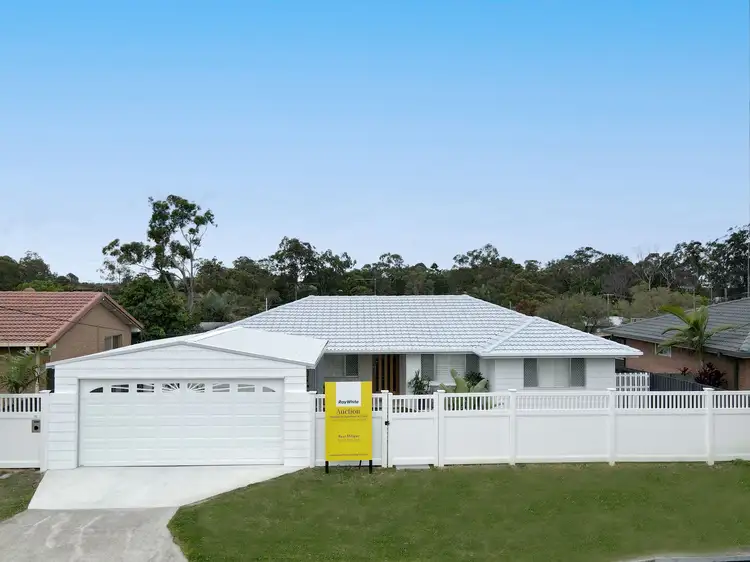 11 Mitchell Avenue, Molendinar QLD 4214