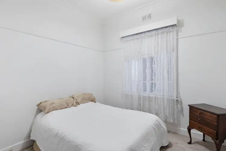 Sixth view of Homely house listing, 8 Oak Street, Seymour VIC 3660