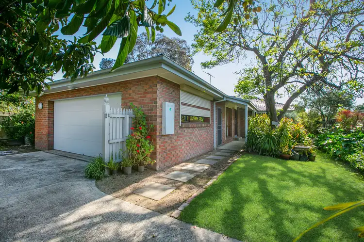Main view of Homely unit listing, 2/37 Daventry Street, Reservoir VIC 3073