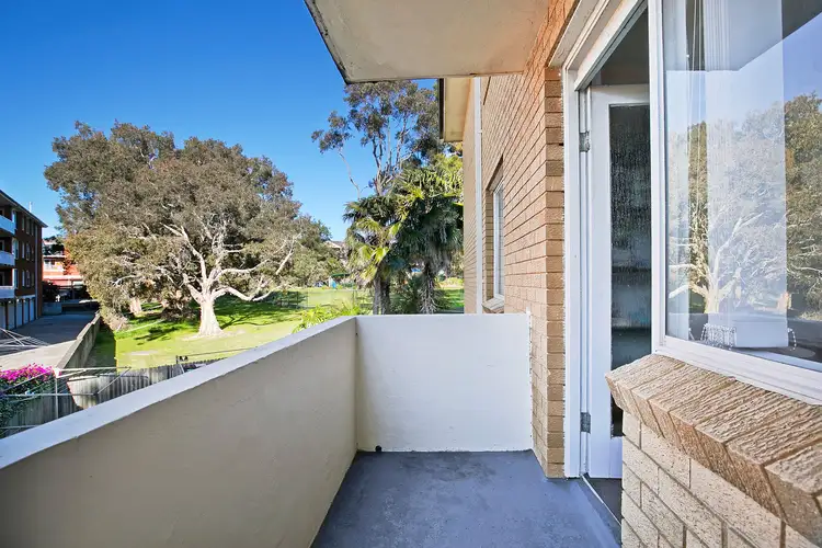 Second view of Homely apartment listing, 6/6 Grafton Crescent, Dee Why NSW 2099