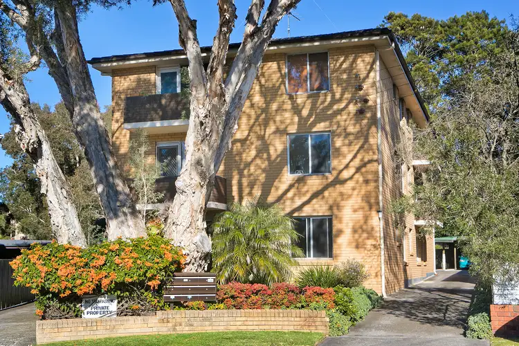 Fifth view of Homely apartment listing, 6/6 Grafton Crescent, Dee Why NSW 2099