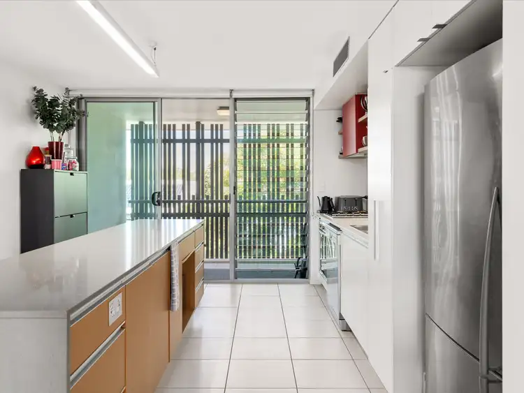 Fifth view of Homely unit listing, 233/16 Waterline Crescent, Bulimba QLD 4171