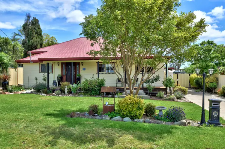 32 Manners Street, Tenterfield NSW 2372