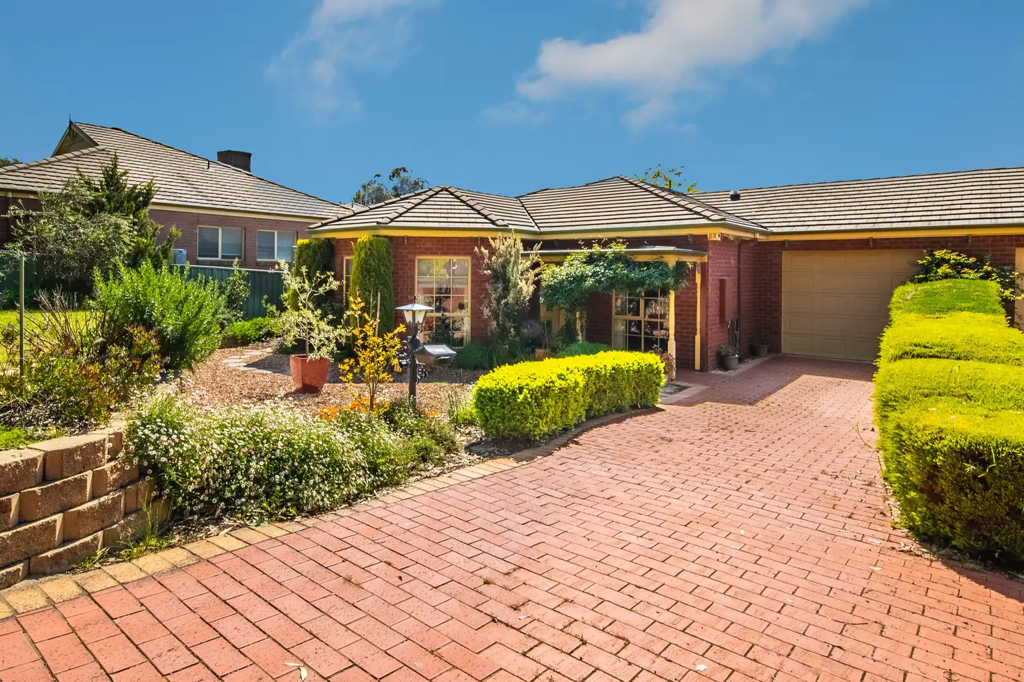 Main view of Homely house listing, 17 Harpin Place, East Bendigo VIC 3550