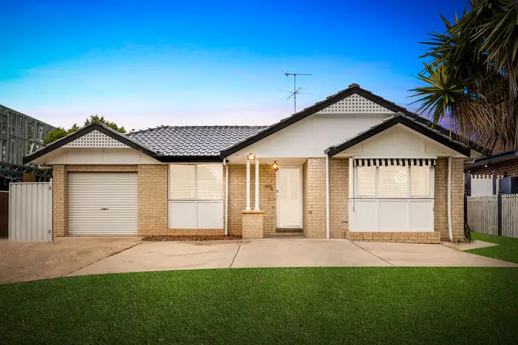 4 Lisa Street, Quakers Hill NSW 2763