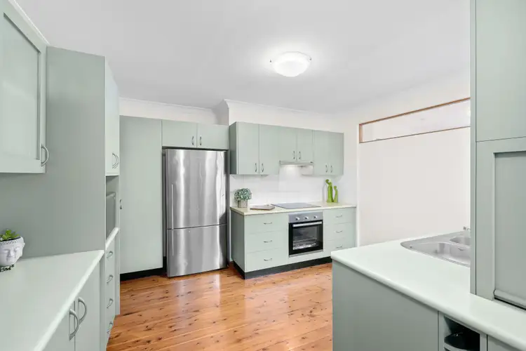 Sixth view of Homely house listing, 9 Jirramba Avenue, Saratoga NSW 2251