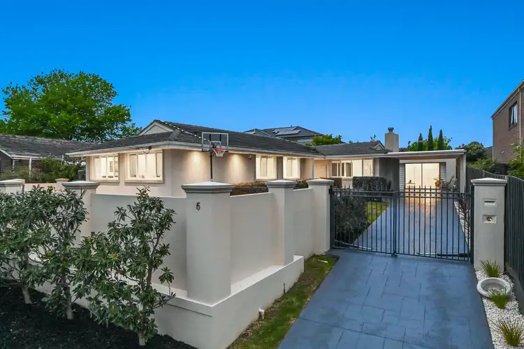 5 Westlands Road, Glen Waverley VIC 3150