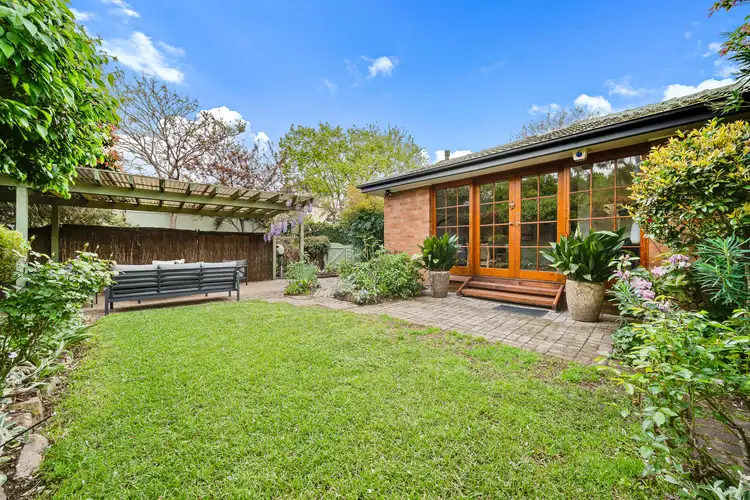 105 Maitland Street, Hackett ACT 2602