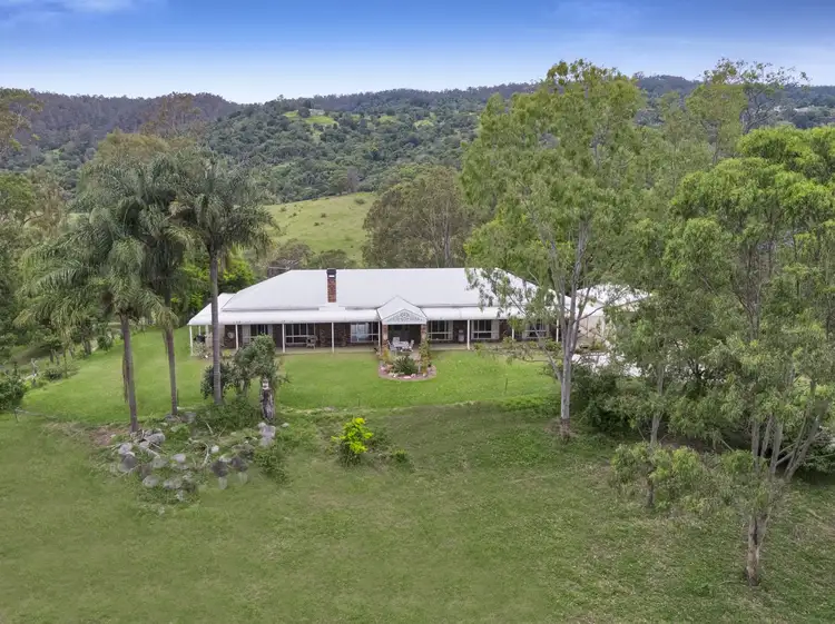 121 Oatlands Court, Wights Mountain QLD 4520