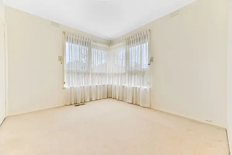 Sixth view of Homely house listing, 8 Azalea Court, Wheelers Hill VIC 3150