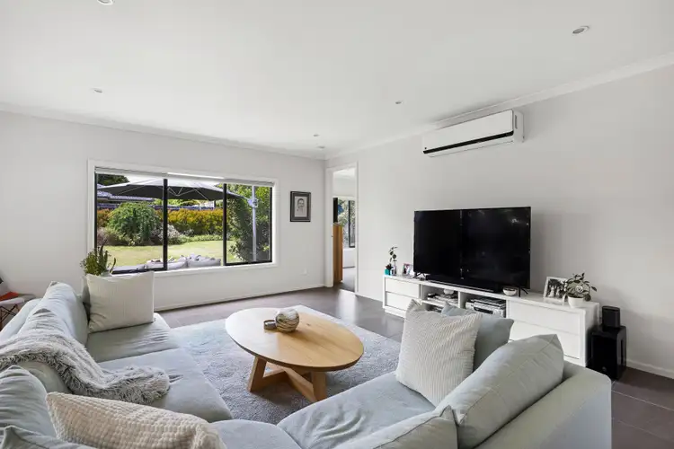 Fifth view of Homely townhouse listing, 2/5 Cliff Road, Frankston VIC 3199