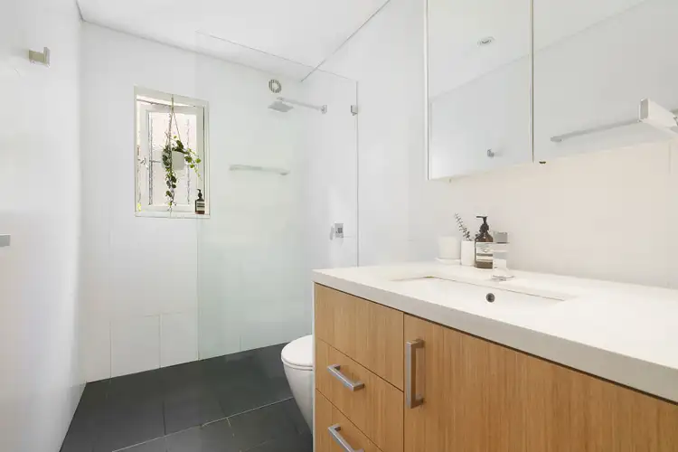 Fifth view of Homely apartment listing, 6/17 Poate Road, Centennial Park NSW 2021