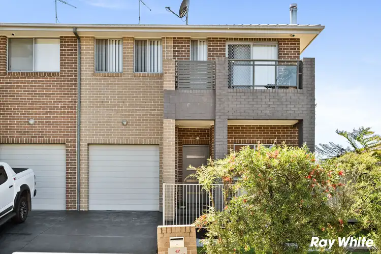 42 Gracelands Drive, Quakers Hill NSW 2763