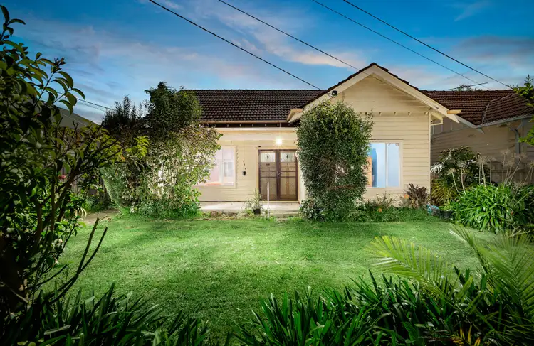 1A Skipton Road, Hughesdale VIC 3166