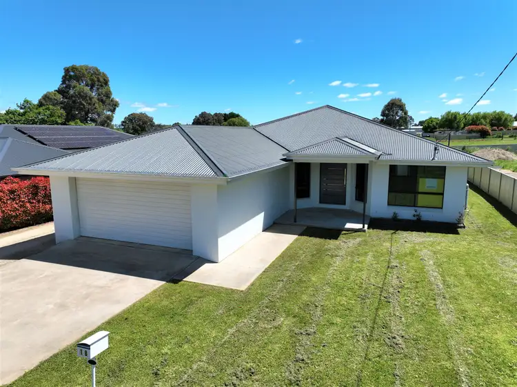18 Bourke Street, Glen Innes NSW 2370