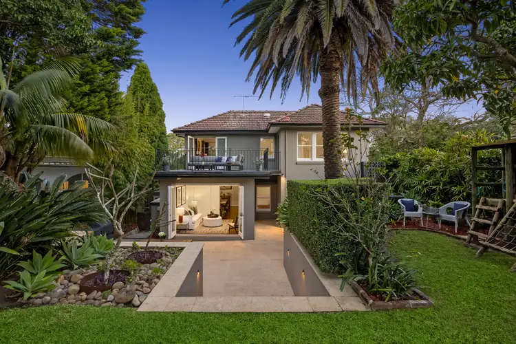 Sixth view of Homely house listing, 2 Covelee Circuit, Middle Cove NSW 2068