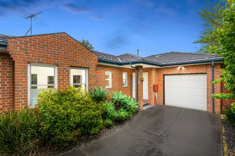 2/25 Douglas Street, Ashwood VIC 3147