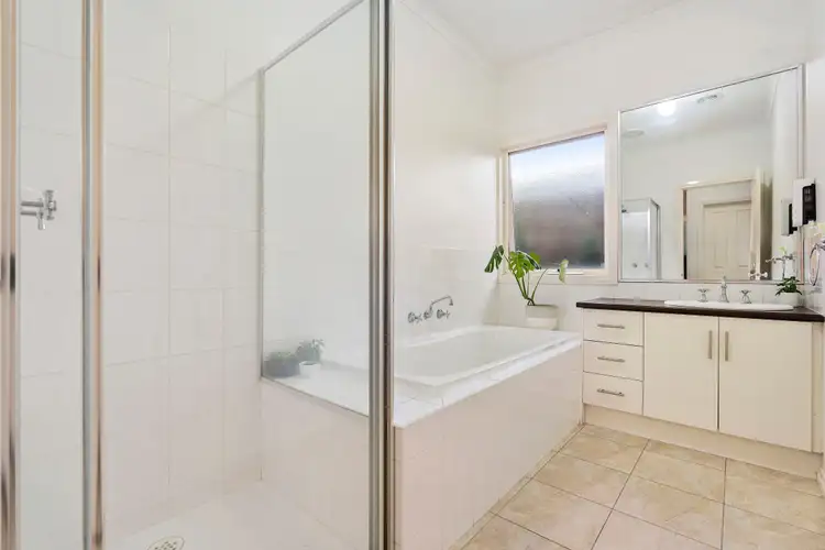 Sixth view of Homely townhouse listing, 2/25 Douglas Street, Ashwood VIC 3147