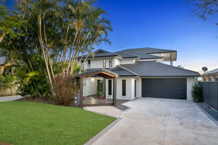 18 Clifford Street, Woody Point QLD 4019