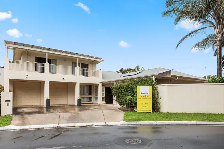 8 Charlotte Terrace, Grange SA 5022