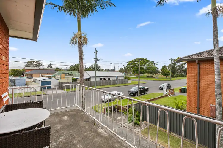 Fifth view of Homely house listing, 3/6 Peterborough Avenue, Lake Illawarra NSW 2528