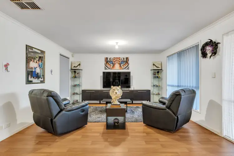 Fifth view of Homely house listing, 8 Earl Court, Andrews Farm SA 5114