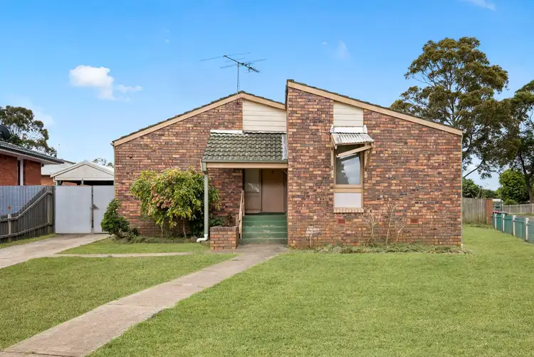 16 Greengate Road, Airds NSW 2560