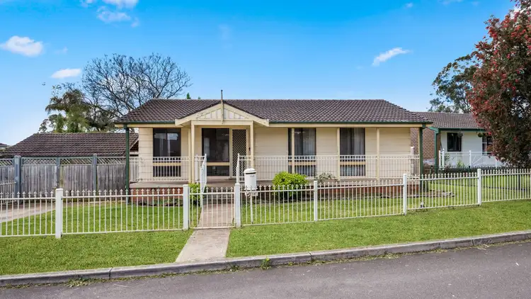 4 Yarrawin Way, Airds NSW 2560