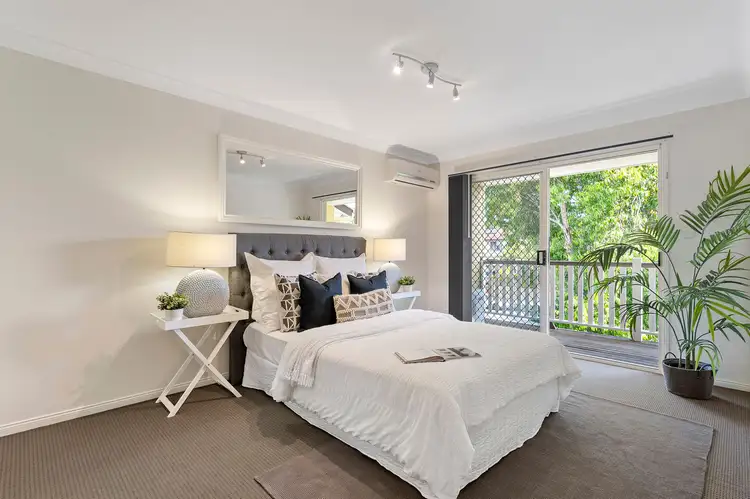 Fifth view of Homely townhouse listing, 2a Aminya Street, Mansfield QLD 4122