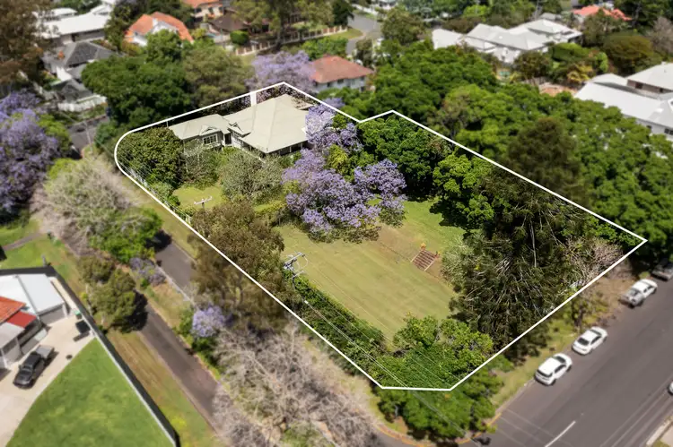 59 Hunter Street, Indooroopilly QLD 4068