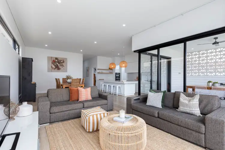 42 Matlock Street, Mount Hawthorn WA 6016