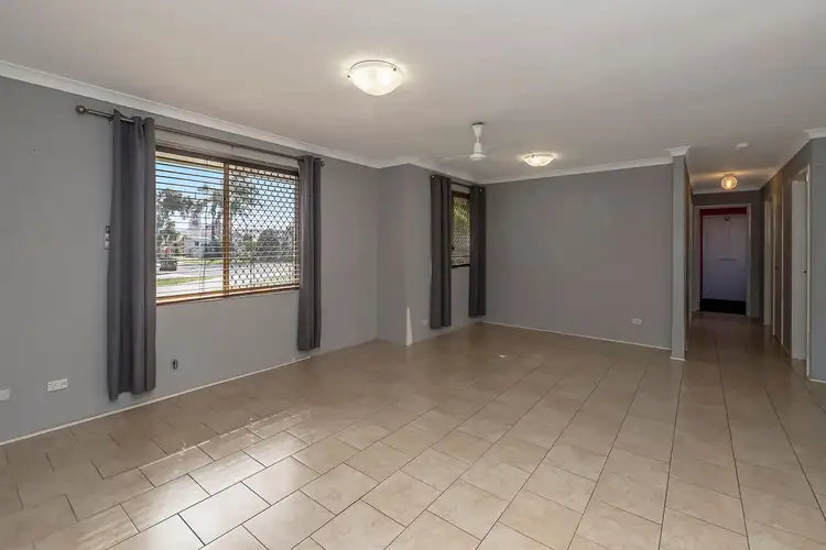 Fifth view of Homely semi-detached listing, 32b Conway Loop, Waikiki WA 6169