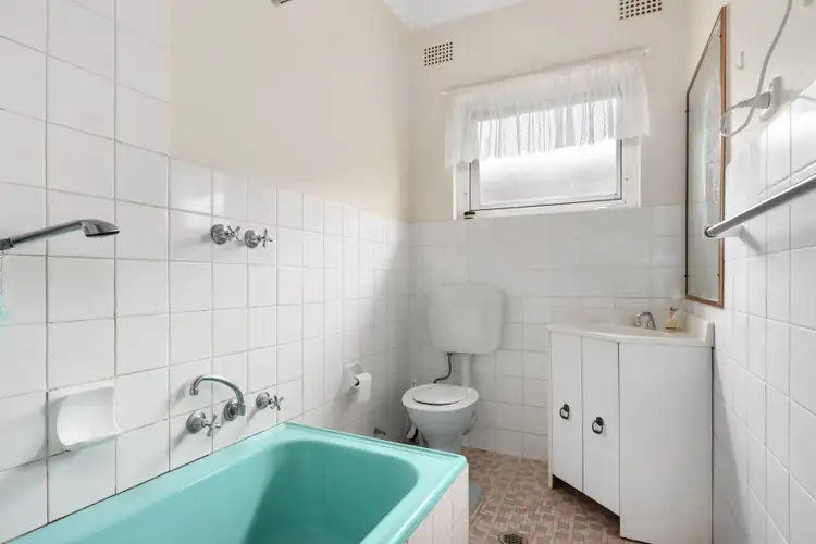 Sixth view of Homely apartment listing, 4/27 Oxley Avenue, Jannali NSW 2226
