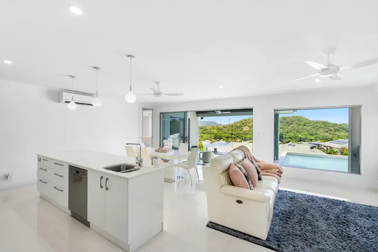 Sixth view of Homely house listing, 7 Trevally Close, Kanimbla QLD 4870