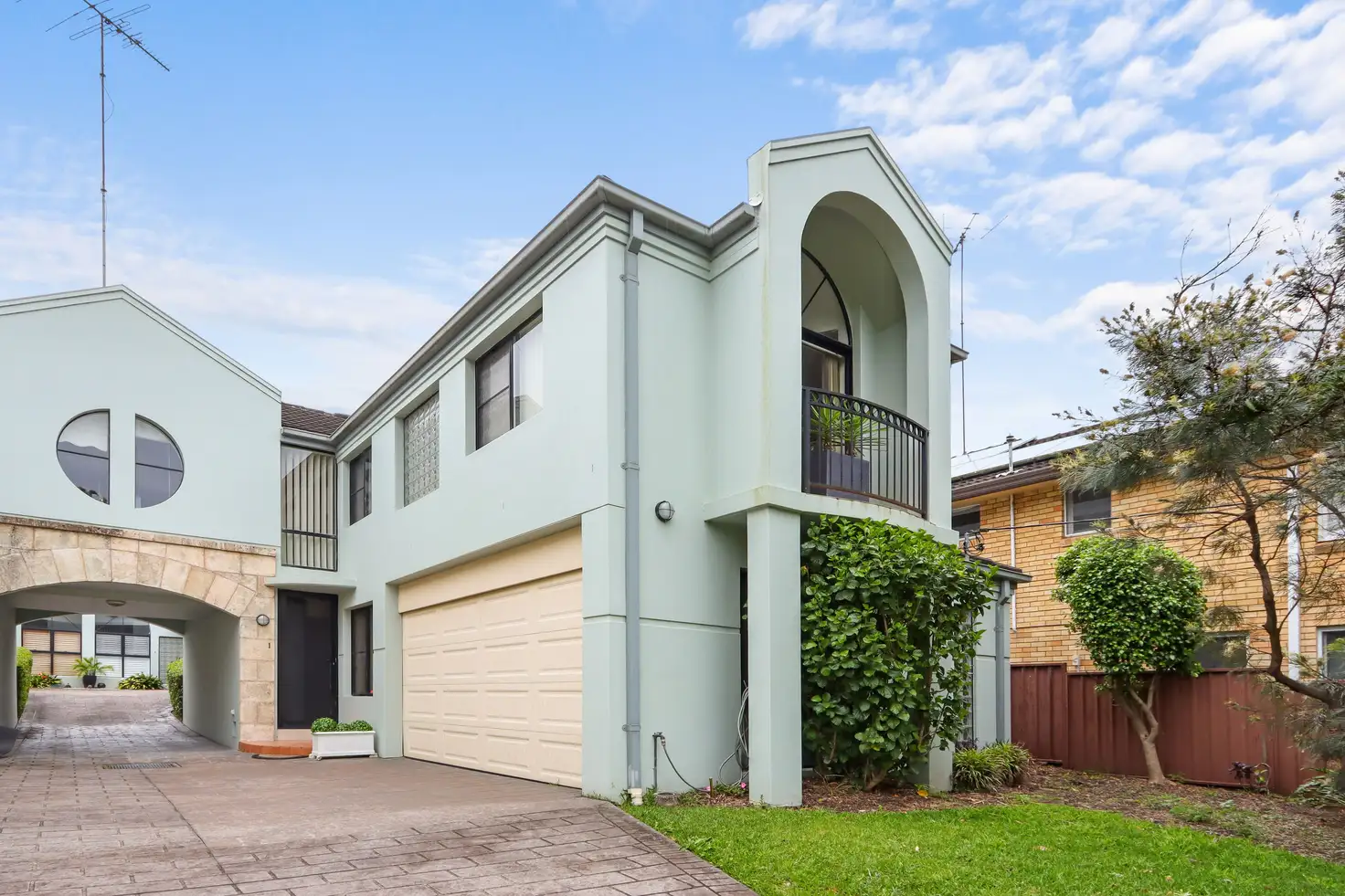 Main view of Homely townhouse listing, 1/17 Canberra Road, Sylvania NSW 2224