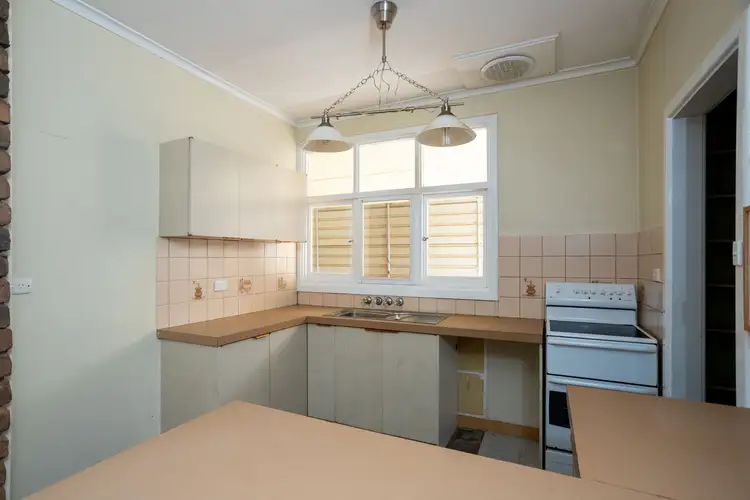 Fifth view of Homely house listing, 2 Clark Street, Berri SA 5343