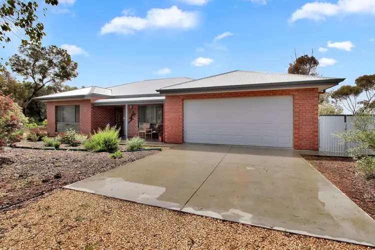 8 Venning Terrace, Pinnaroo SA 5304