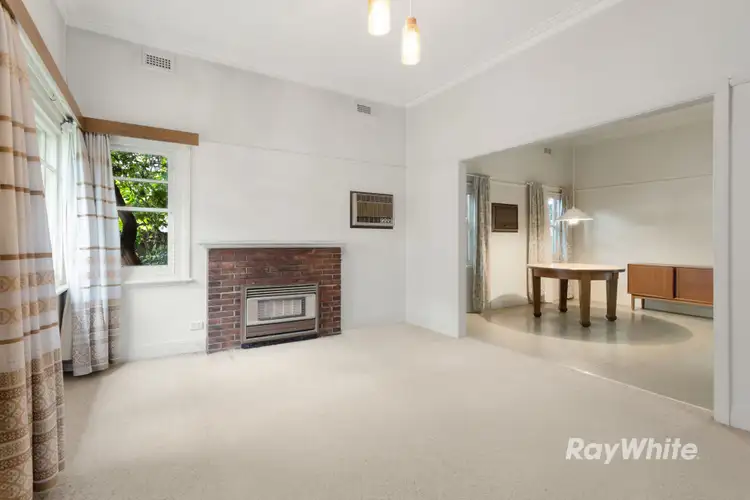 Second view of Homely house listing, 9 Moorookyle Avenue, Hughesdale VIC 3166