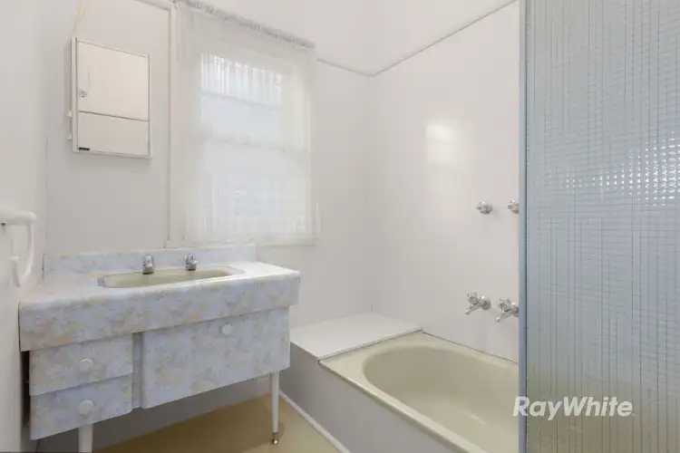 Sixth view of Homely house listing, 9 Moorookyle Avenue, Hughesdale VIC 3166