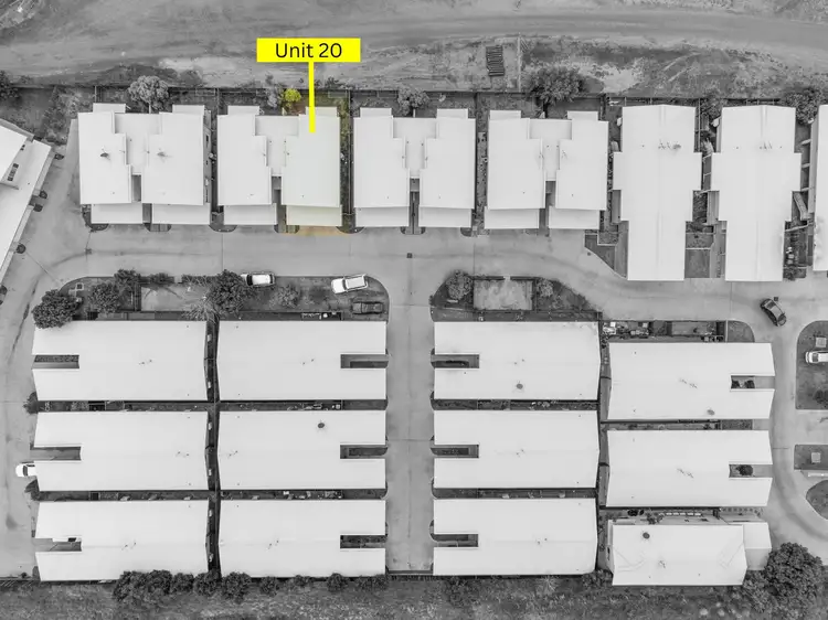 Third view of Homely townhouse listing, 20/6 Sullivan Street, Emerald QLD 4720
