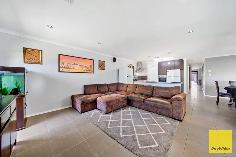 18 Coree Lane, Ellenbrook WA 6069